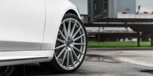 Mercedes-Benz S560